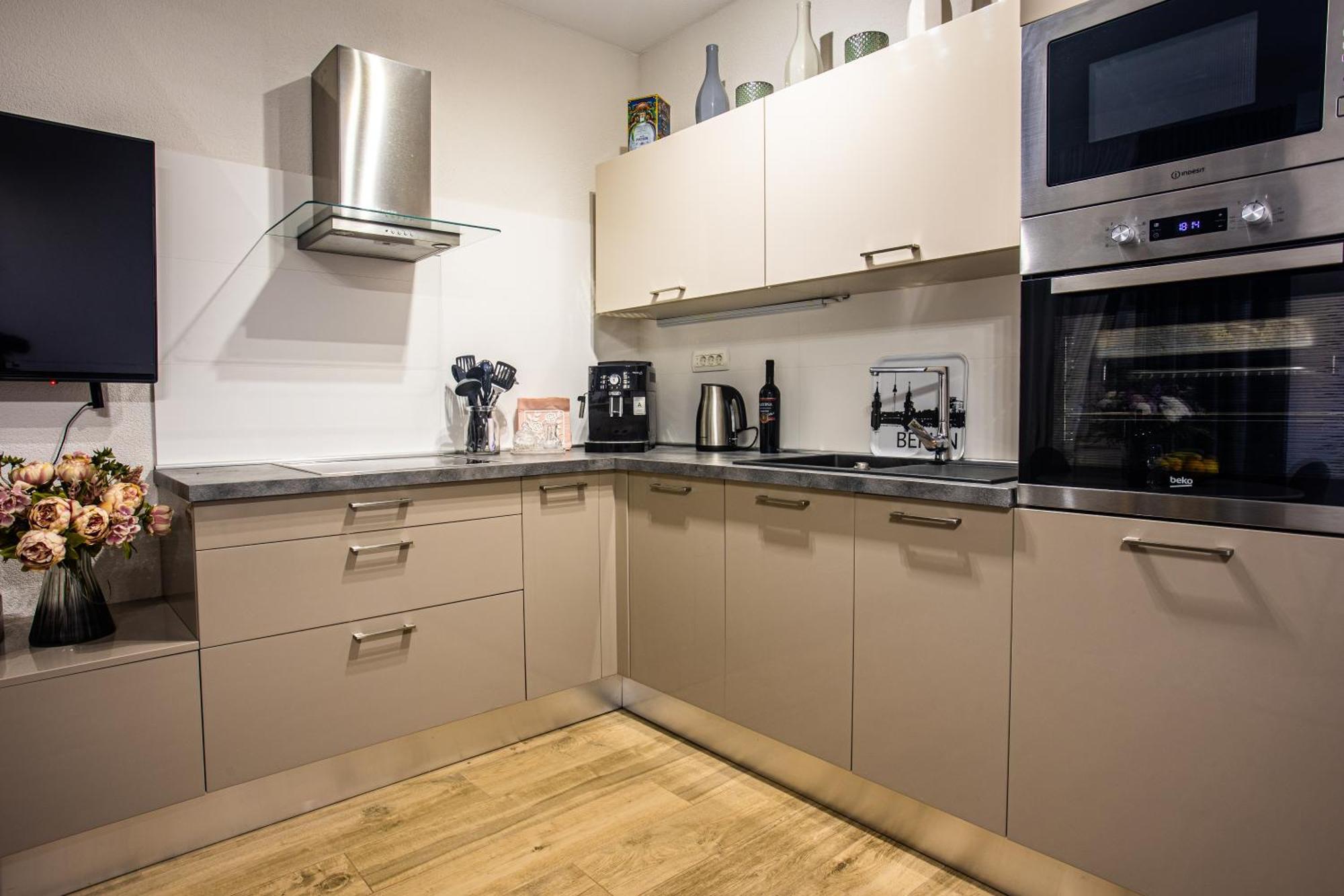 Luxusapartment Nav Подстрана Экстерьер фото